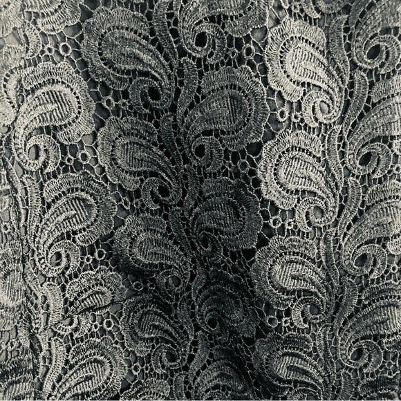 TALBOTS Sz 12 P Brocade Venice Lace Paisley Pattern Knee Length Overcoat Jacket - Picture 3 of 13